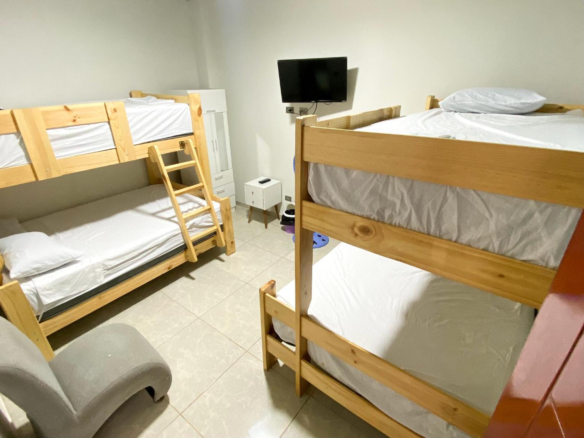 Hospedaje Rocio Del Mar Hotel Cerro Azul Ngoại thất bức ảnh